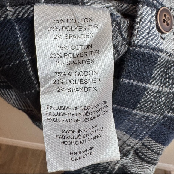 Lee Flannel Shirt Mens Large Blue Grey Plaid Regular Fit Heavy Button Up Outdoor - Picture 4 of 5